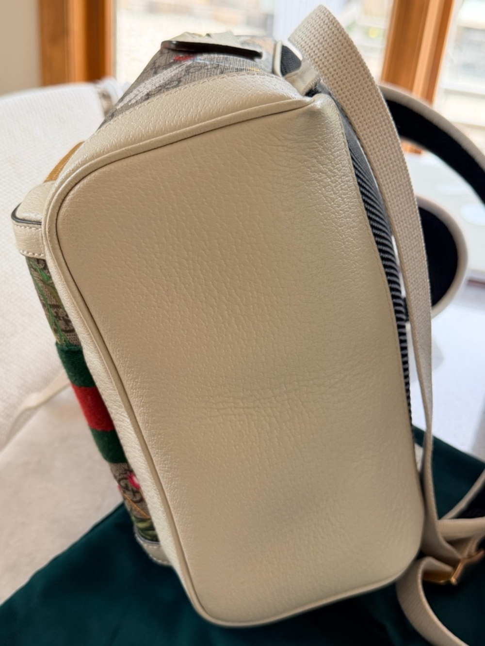 Gucci Floral GG Canvas Ophidia Backpack in Multicolor and Cream Leather - Picture 12 of 15